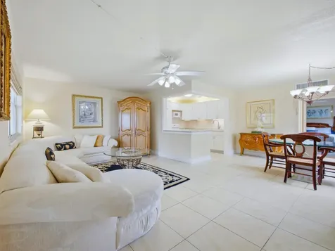 154 Tuscany C Delray Beach FL 33446
