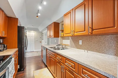7815 NW 68th Terrace Tamarac FL 33321