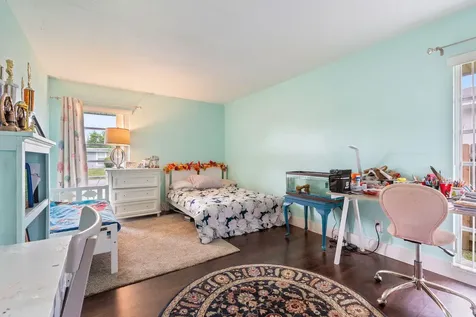 7815 NW 68th Terrace Tamarac FL 33321