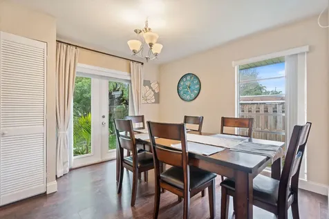 7815 NW 68th Terrace Tamarac FL 33321
