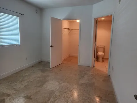 15051 Royal Oaks Lane North Miami FL 33181