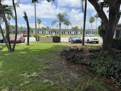 1150 W Blue Heron Boulevard Riviera Beach FL 33404