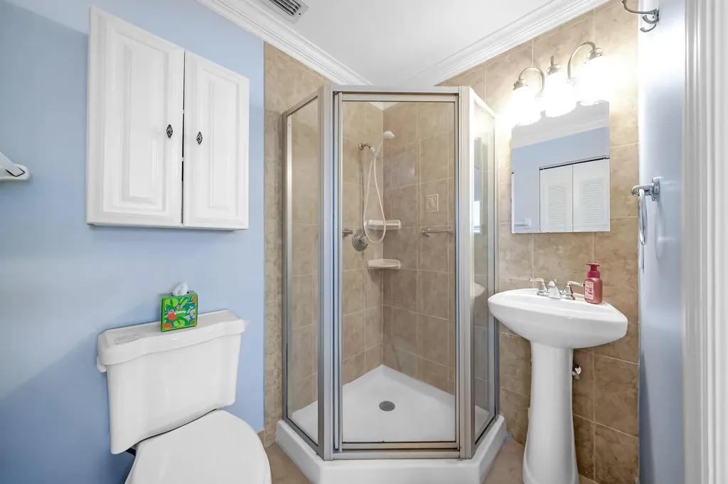 2835 SW 13th Street Delray Beach FL 33445