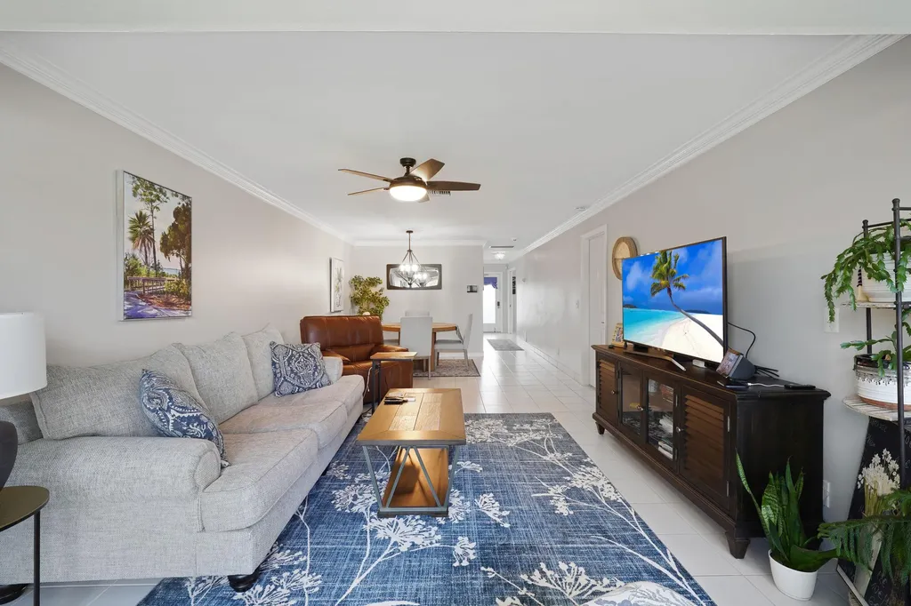 2835 SW 13th Street Delray Beach FL 33445