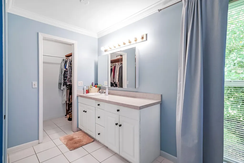 2835 SW 13th Street Delray Beach FL 33445