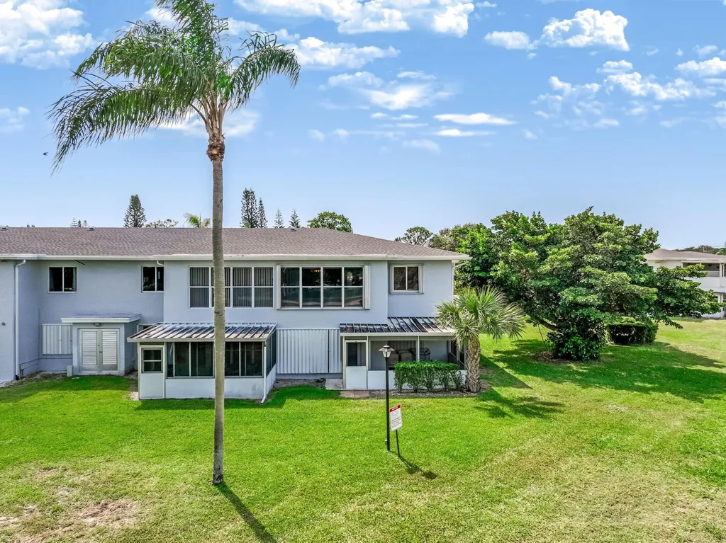 2835 SW 13th Street Delray Beach FL 33445