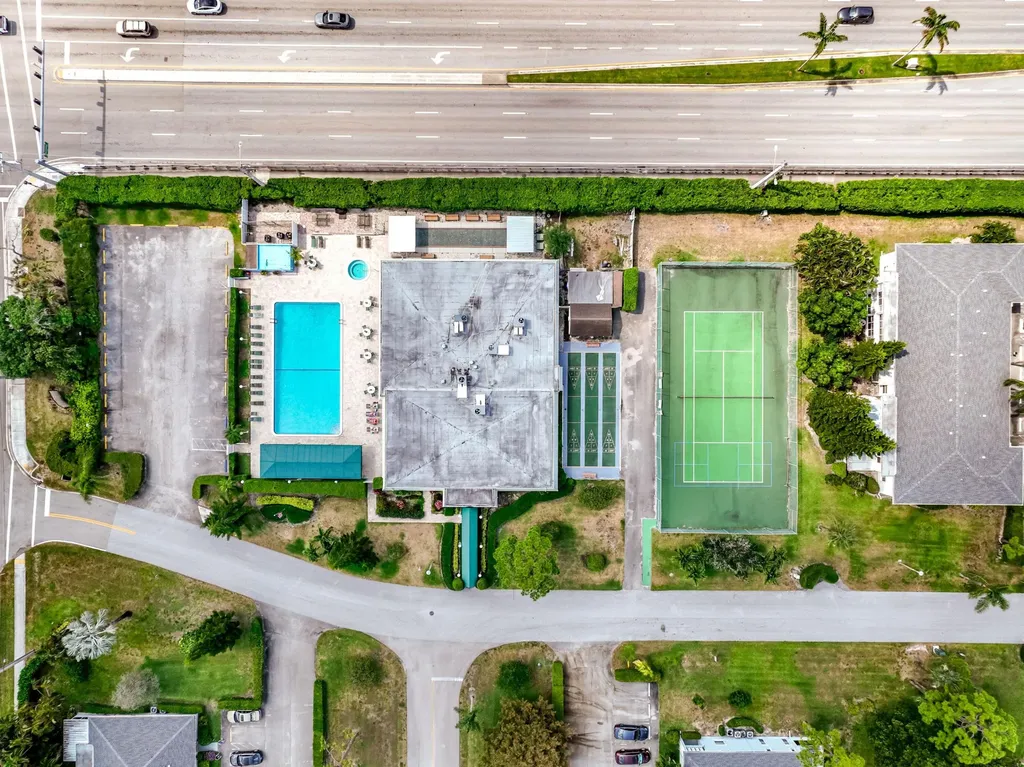 2835 SW 13th Street Delray Beach FL 33445