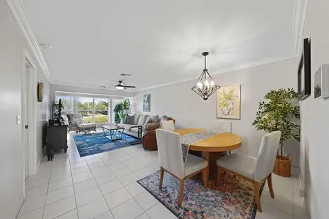 2835 SW 13th Street Delray Beach FL 33445