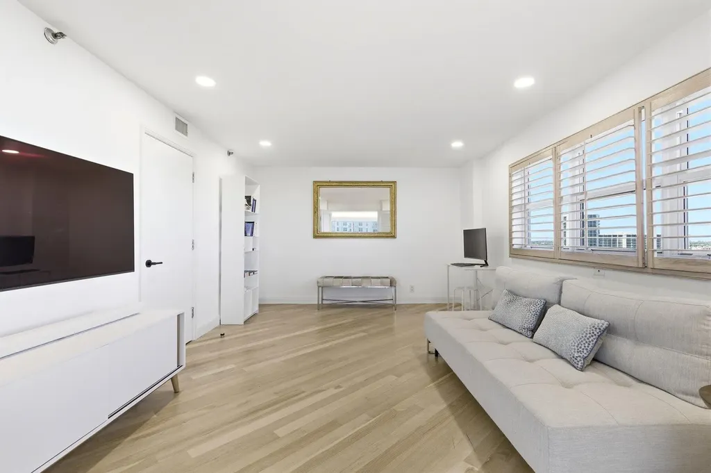4605 S Ocean Boulevard Highland Beach FL 33487