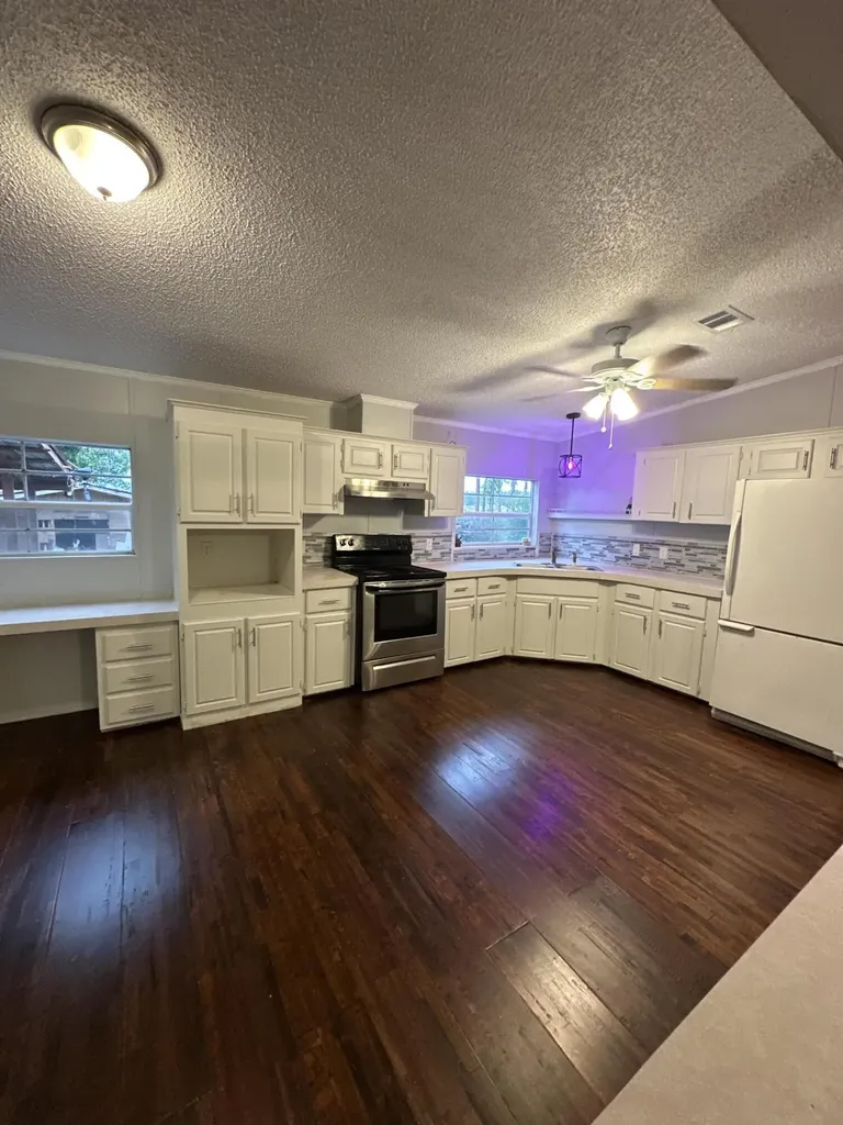 930 Deer Street Clewiston FL 33440