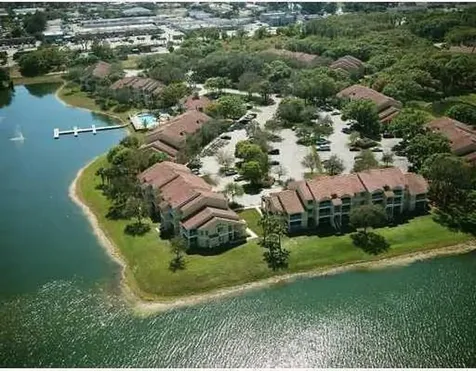 2465 NW 33rd Street Oakland Park FL 33309