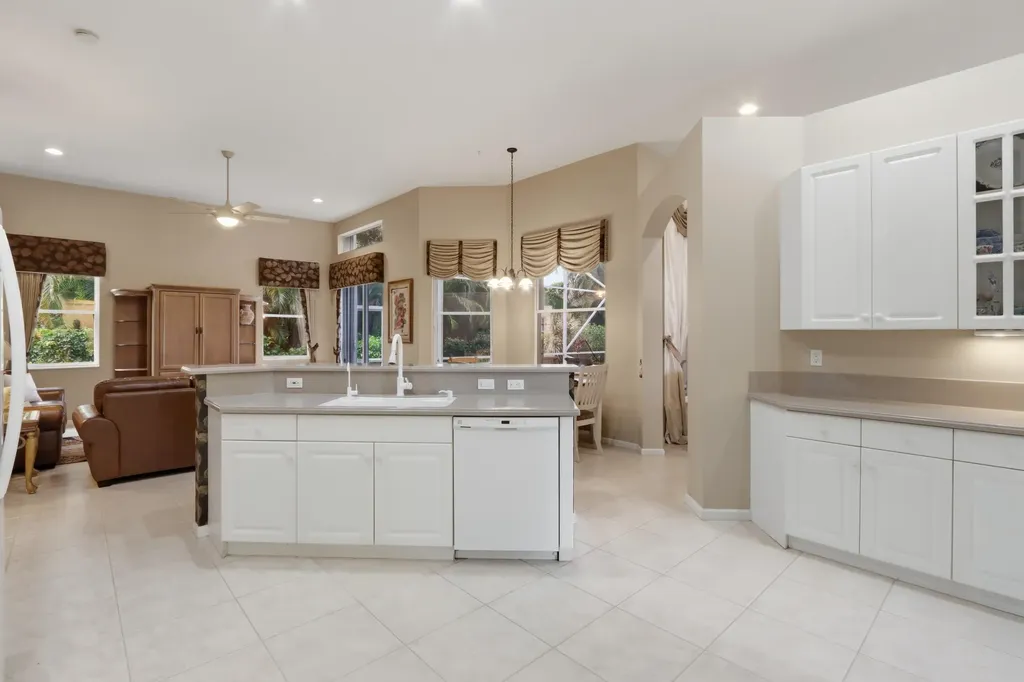 6778 Treves Way Boynton Beach FL 33437