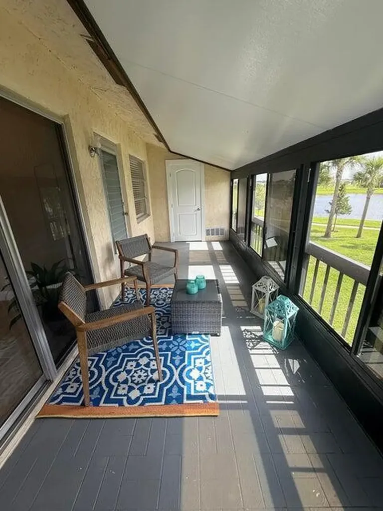 13921 Royal Palm Court Delray Beach FL 33484