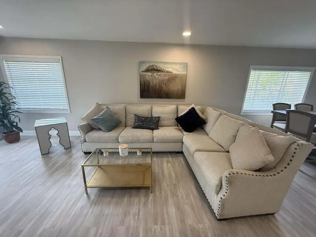 13921 Royal Palm Court Delray Beach FL 33484