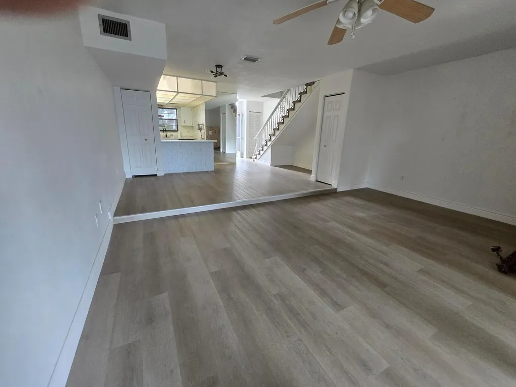 2153 N 14th Avenue Hollywood FL 33020