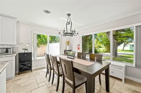 332 NW 26th Court Wilton Manors FL 33311