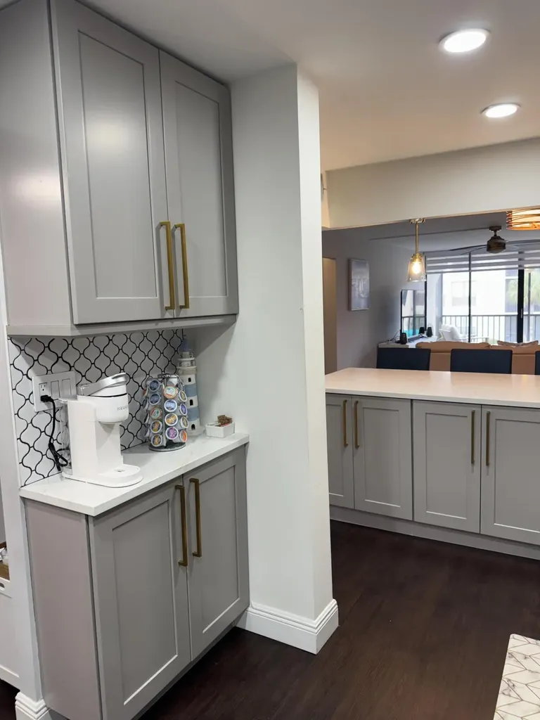 6 Royal Palm Way Boca Raton FL 33432
