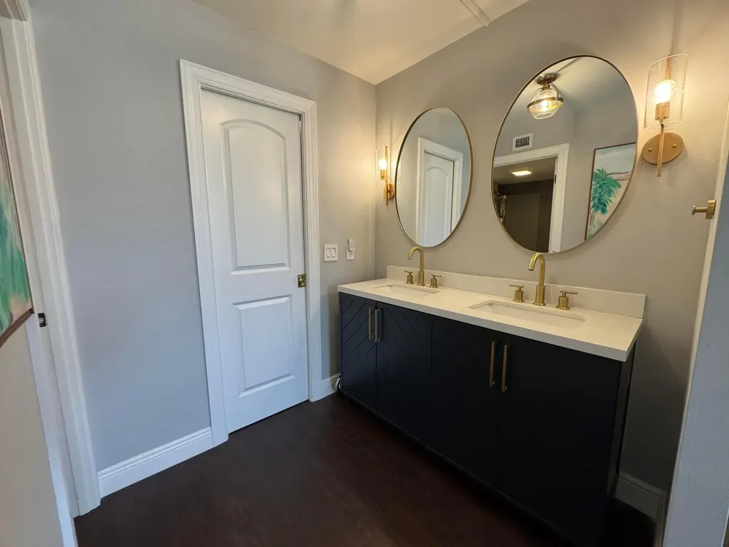 6 Royal Palm Way Boca Raton FL 33432