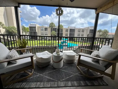 6 Royal Palm Way Boca Raton FL 33432