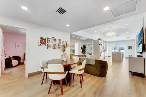413 SW 15th Avenue Delray Beach FL 33444