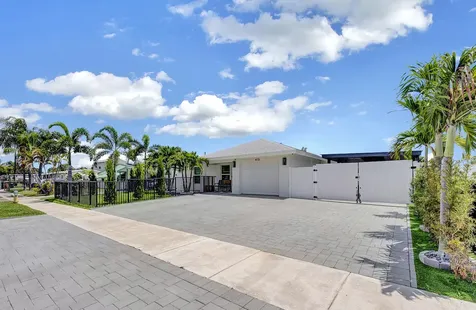 413 SW 15th Avenue Delray Beach FL 33444