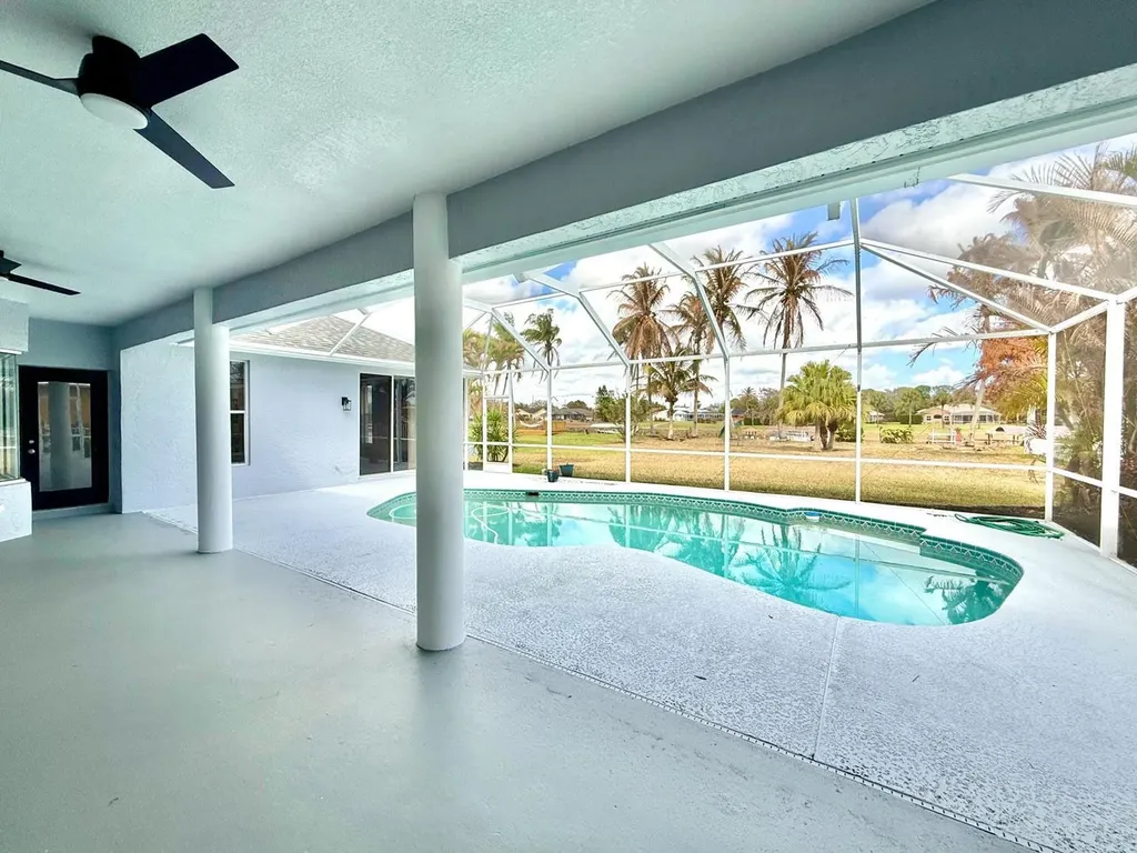 165 SE Osprey Ridge Port St Lucie FL 34984