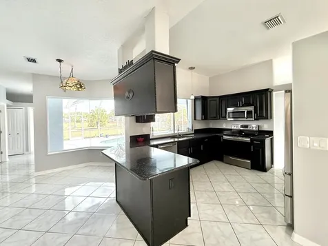 165 SE Osprey Ridge Port St Lucie FL 34984