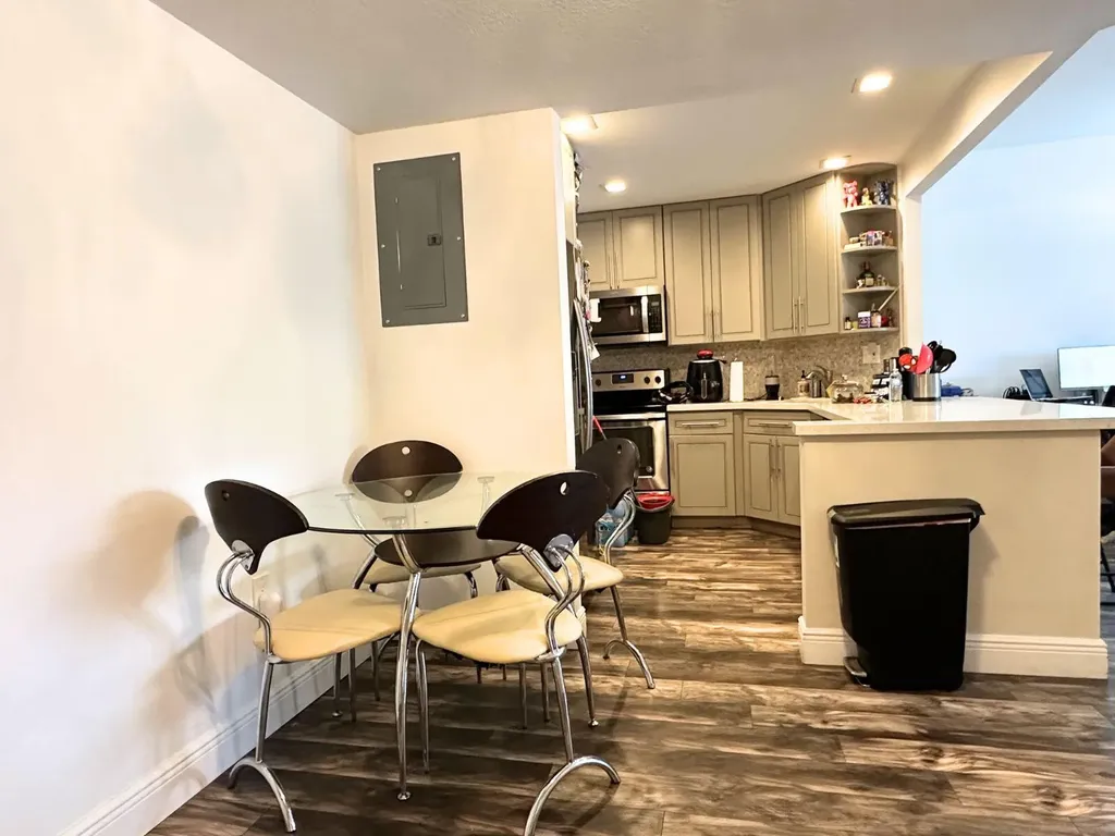 50 SW 3rd Avenue Boca Raton FL 33432