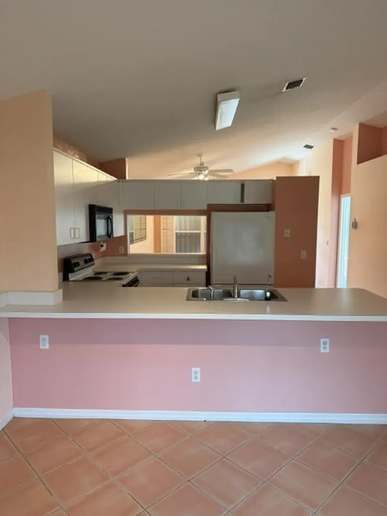 606 NW San Remo Circle Port St Lucie FL 34986