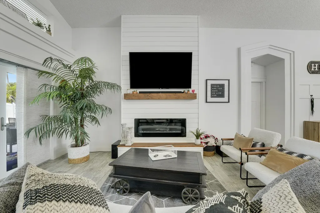 3 Meadows Park Lane Boynton Beach FL 33436