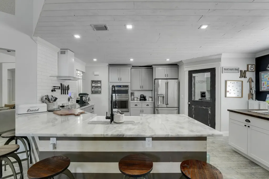 3 Meadows Park Lane Boynton Beach FL 33436