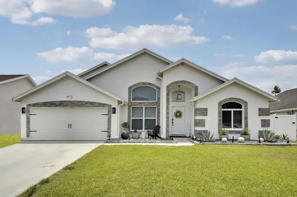 3 Meadows Park Lane Boynton Beach FL 33436
