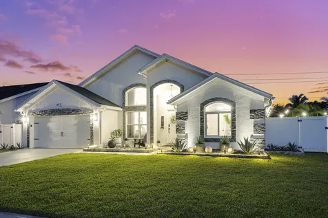 3 Meadows Park Lane Boynton Beach FL 33436
