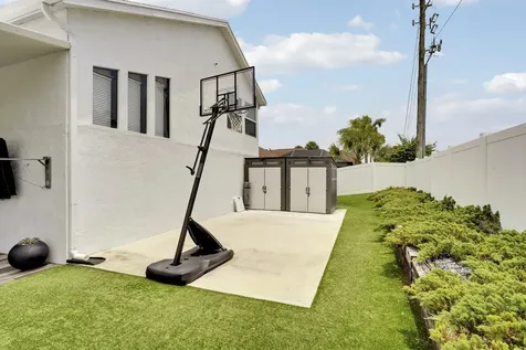 3 Meadows Park Lane Boynton Beach FL 33436