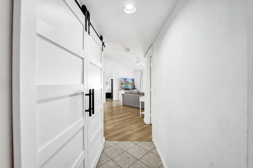 2125 SE 10th Avenue Fort Lauderdale FL 33316
