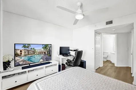 2125 SE 10th Avenue Fort Lauderdale FL 33316
