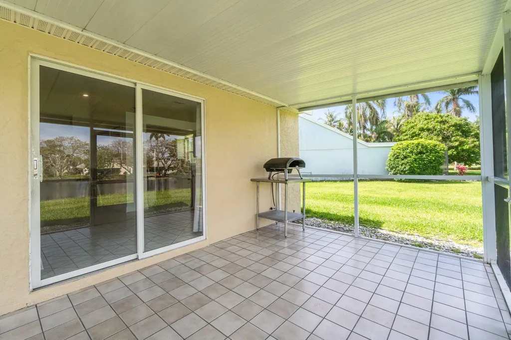 31 Misty Meadow Drive Boynton Beach FL 33436