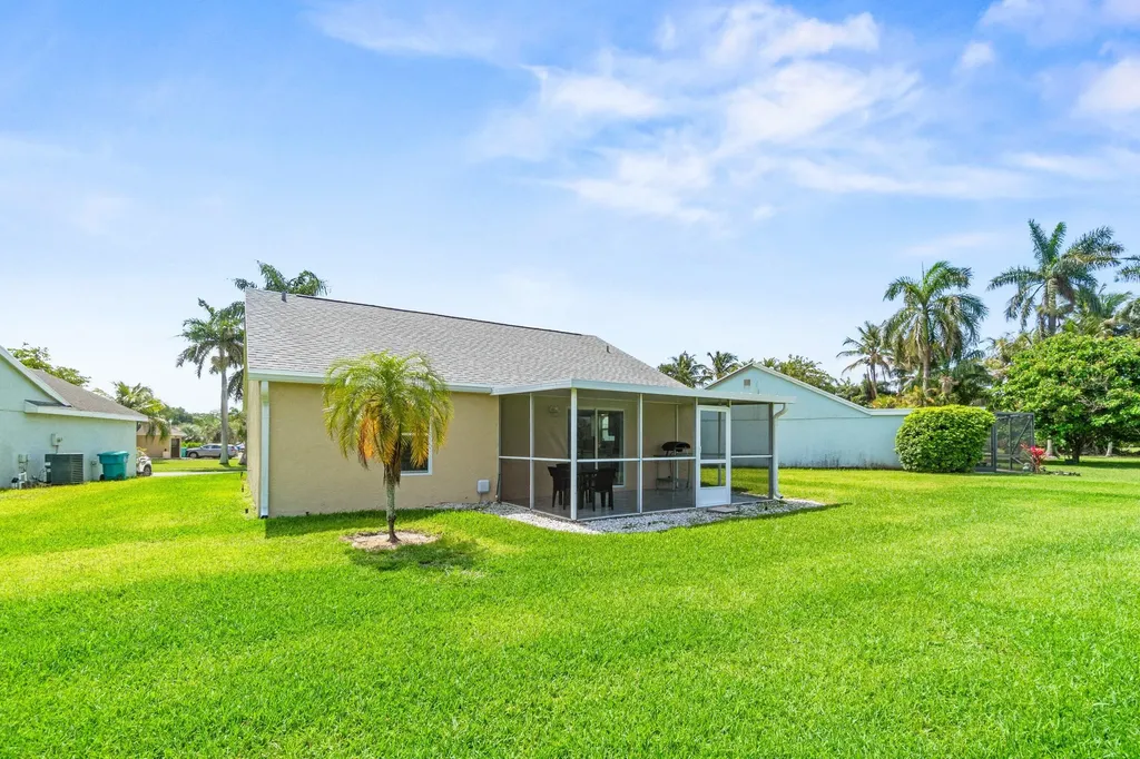 31 Misty Meadow Drive Boynton Beach FL 33436