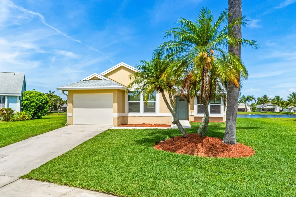 31 Misty Meadow Drive Boynton Beach FL 33436