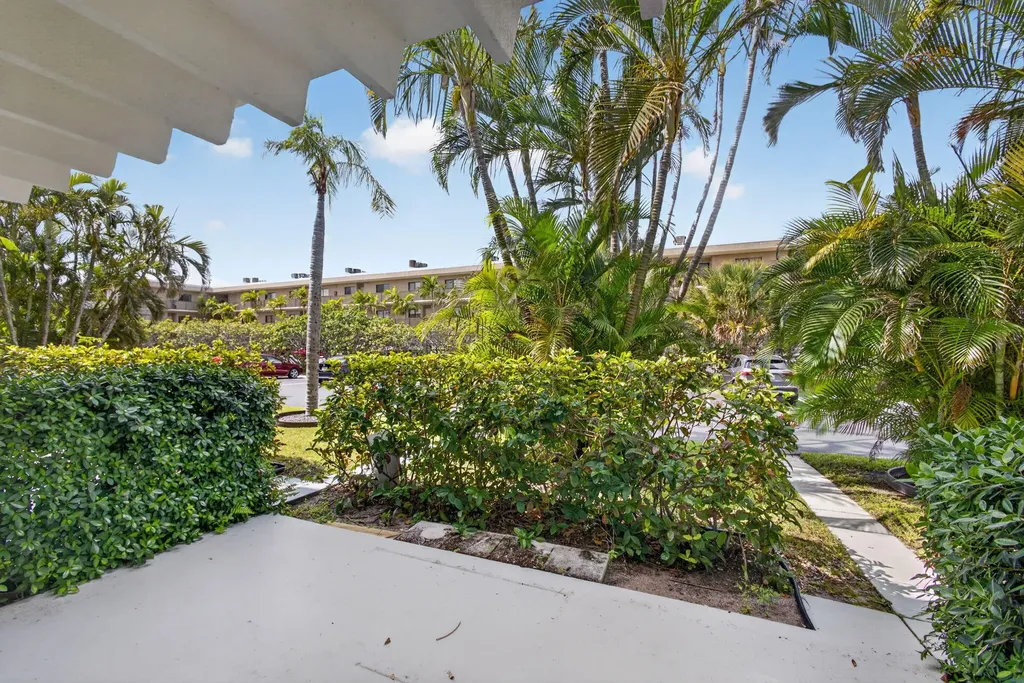 4001 S Ocean Boulevard South Palm Beach FL 33480