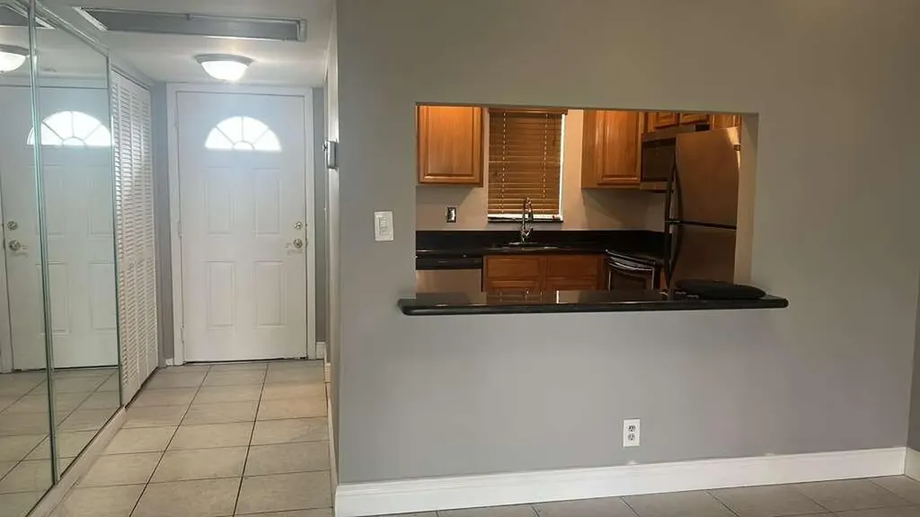 9355 SW 8th Street Boca Raton FL 33428