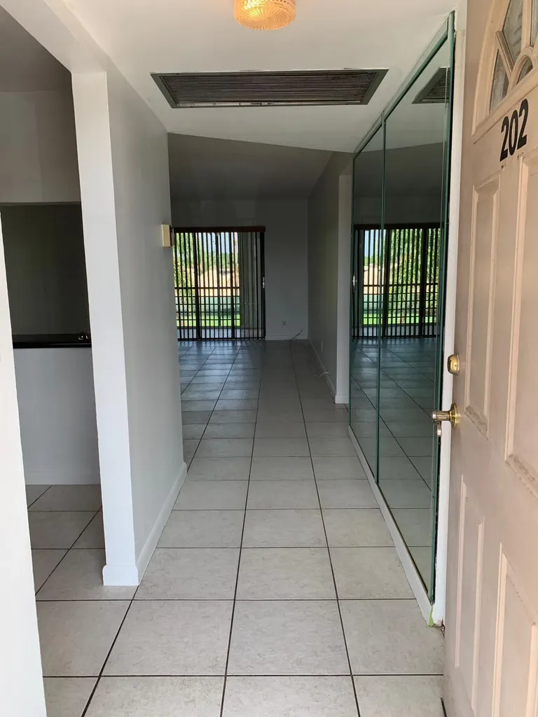 9355 SW 8th Street Boca Raton FL 33428
