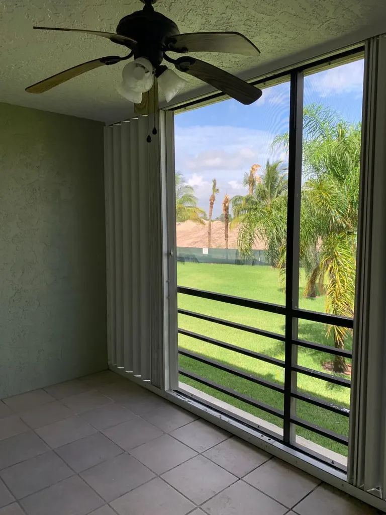 9355 SW 8th Street Boca Raton FL 33428