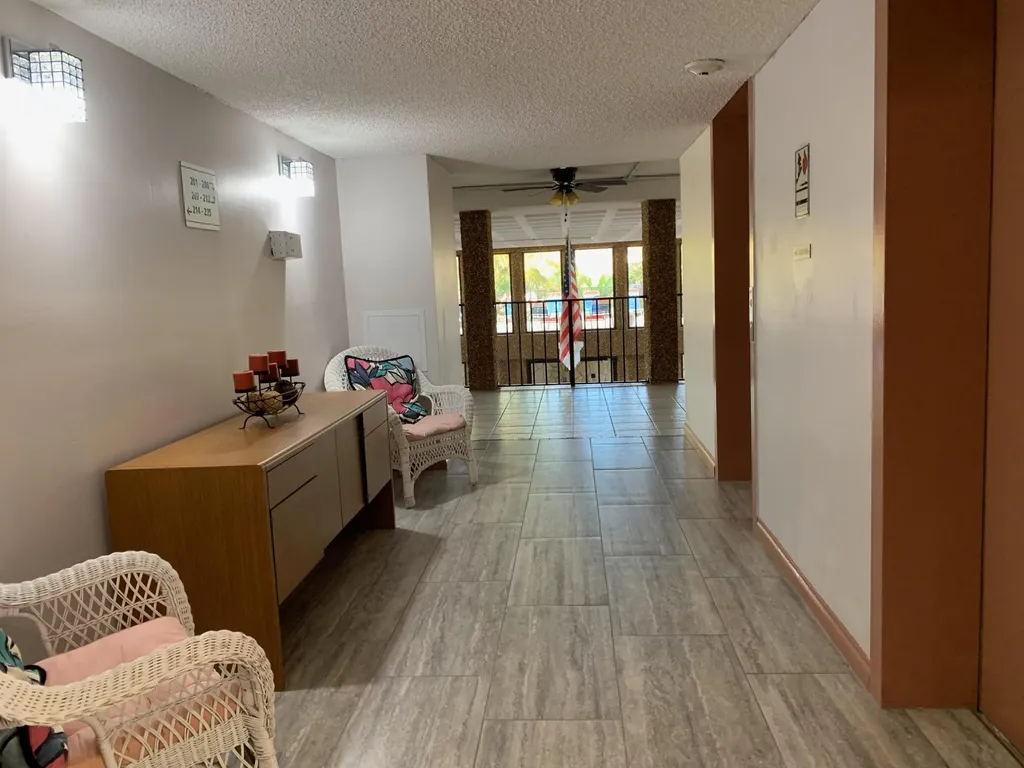 9355 SW 8th Street Boca Raton FL 33428