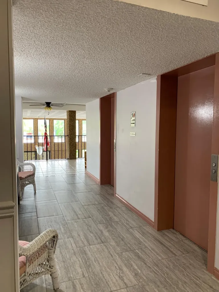 9355 SW 8th Street Boca Raton FL 33428
