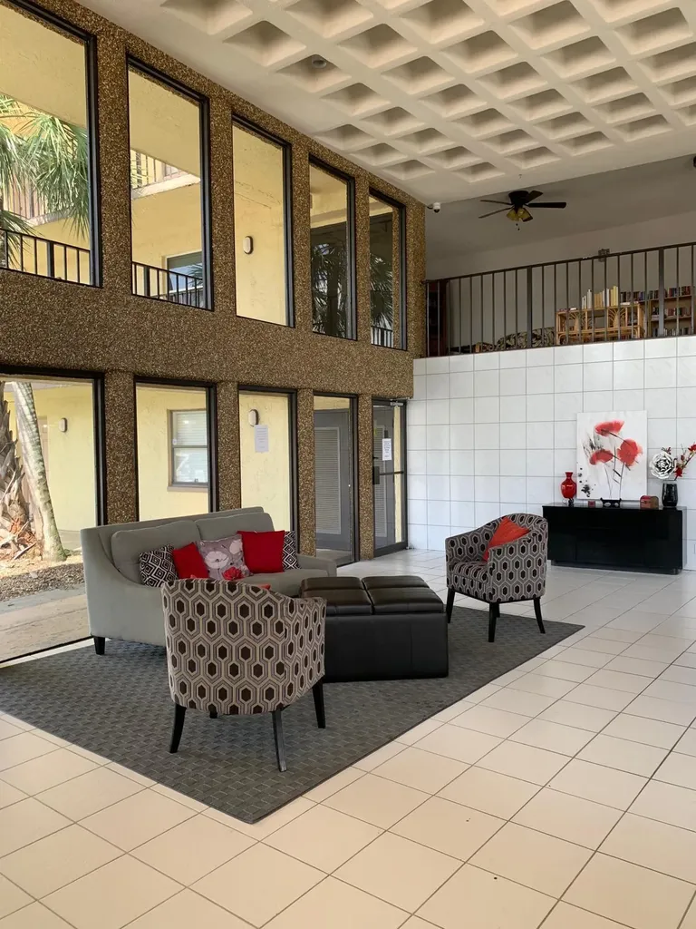 9355 SW 8th Street Boca Raton FL 33428
