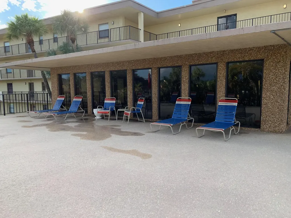 9355 SW 8th Street Boca Raton FL 33428