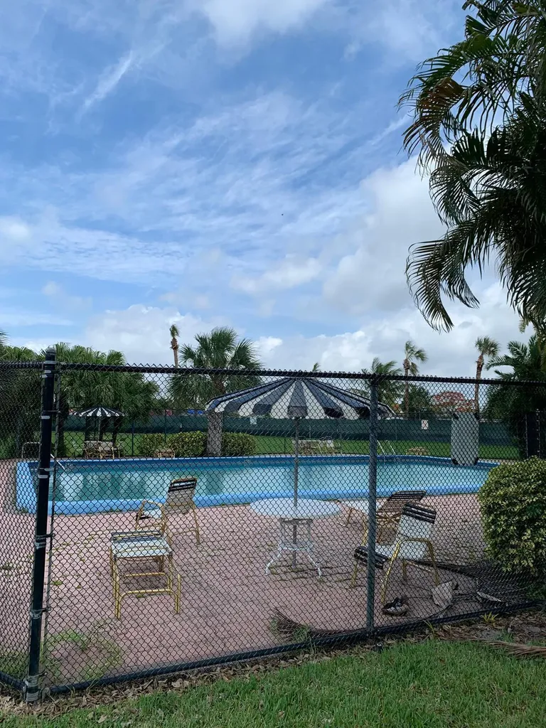 9355 SW 8th Street Boca Raton FL 33428