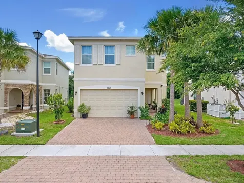 1513 NW Cataluna Circle Port St Lucie FL 34986