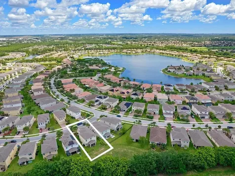 1513 NW Cataluna Circle Port St Lucie FL 34986